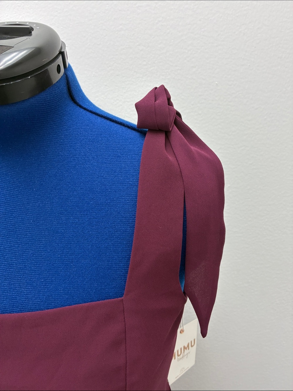 Women's Burgundy Tie-Shoulder Square-Neck Maxi Bridesmaid Dress - Picture 3 of 14